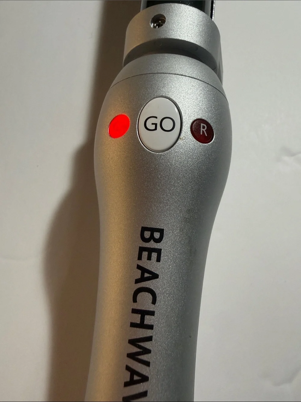 Beachweaver Pro curling iron 1